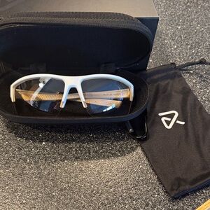 RIA Eyewear Vantage HD+ used 1 x